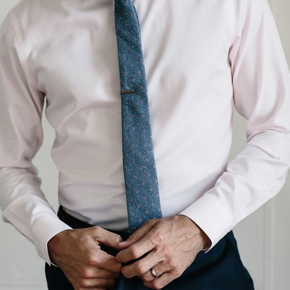 The Tie Bar Textured Solid Light Pink Dress Shirt - Picture 3 of 4